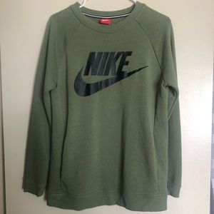 Women’s Nike Crewneck